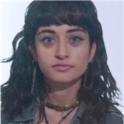 Profesora de clases de refuerzo a alumnas/os de primaria en A Coruña.